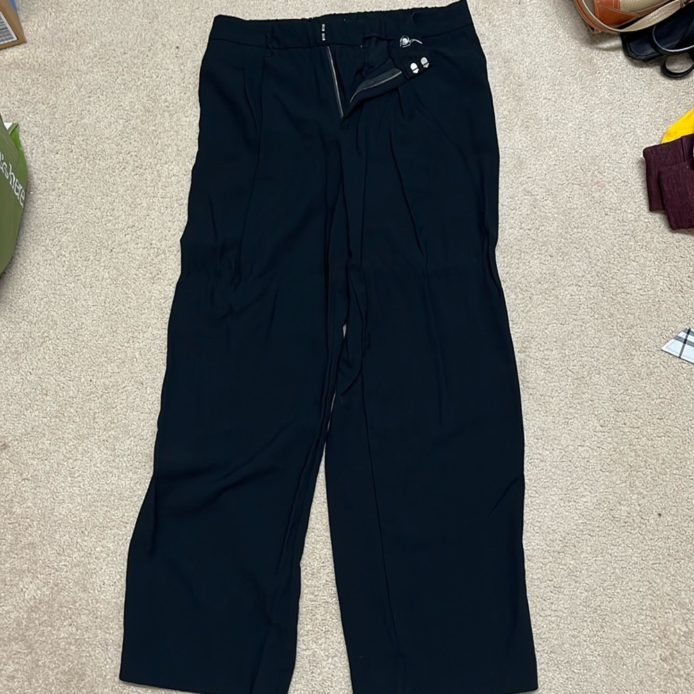 A New Day Women’s Black Flowy Trouser